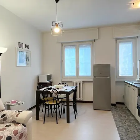 Appartamento La Casa Di Ange - Affitti Brevi Italia Lecco
